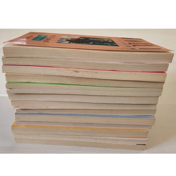 13x Dolly Fiction Books VINTAGE 1980'S Teen Paperback Books Bulk Lot Bundle - Picture 12 of 14